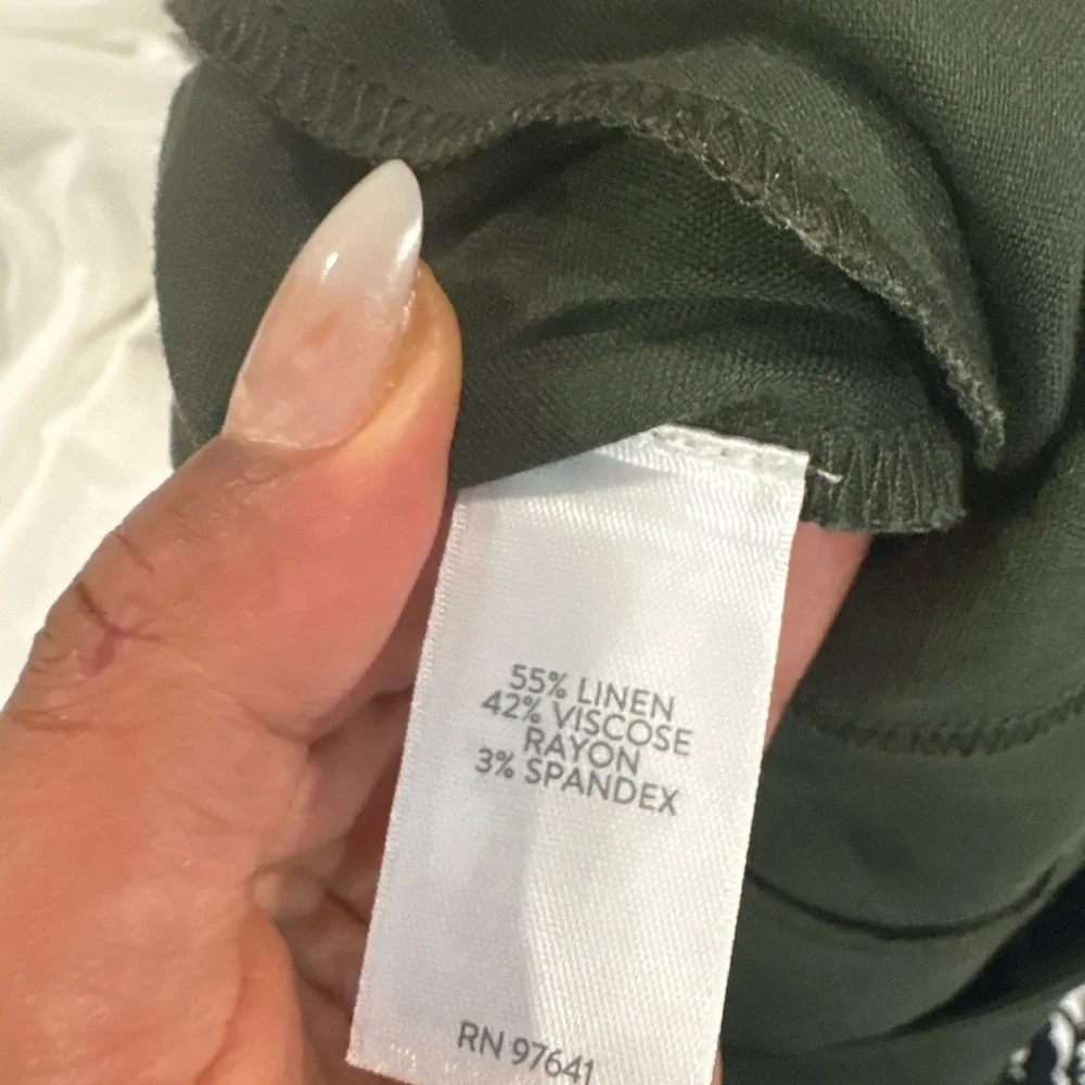 Straight-Leg Men’s Pants in Dark Green